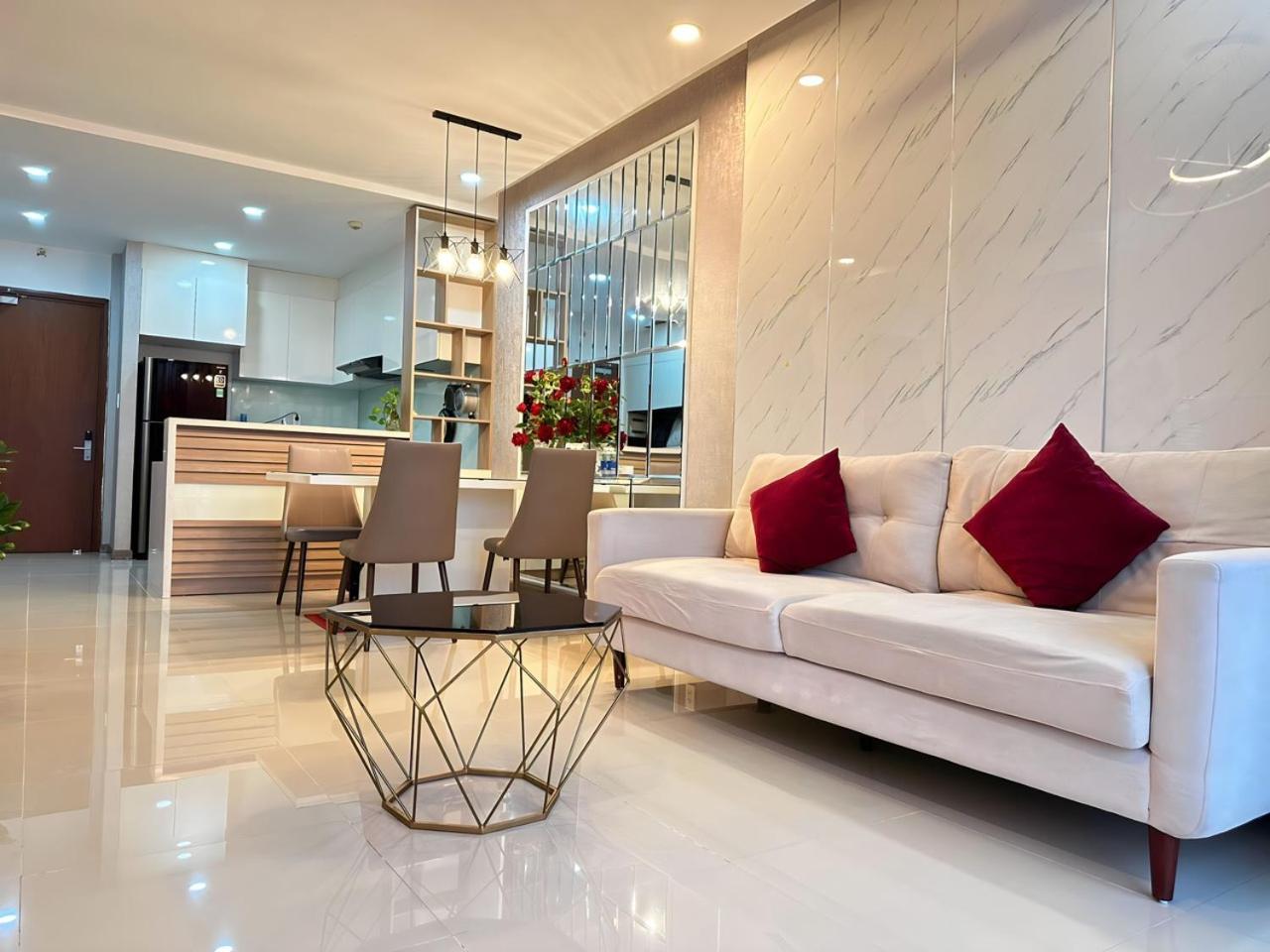 Yourhomes Хошимін Екстер'єр фото