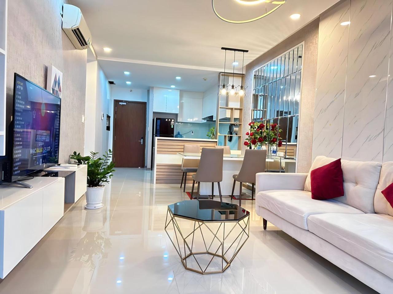 Yourhomes Хошимін Екстер'єр фото